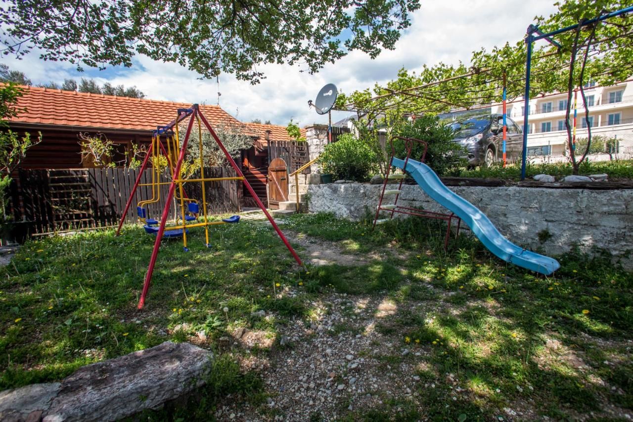 Апартаменты Drvljanik Eco Houses Петровац-22