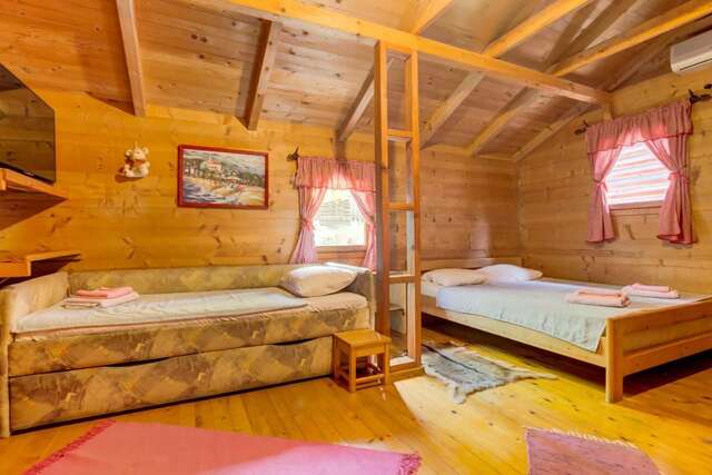 Апартаменты Drvljanik Eco Houses Петровац-12